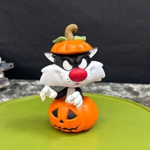 Funko Sylvester Cat Pumpkin Figurine